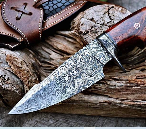 Handmade Damascus Bobcat Knife With Leather Cover in USA, Handmade Damascus Bobcat Knife for Amazon Dropshipping