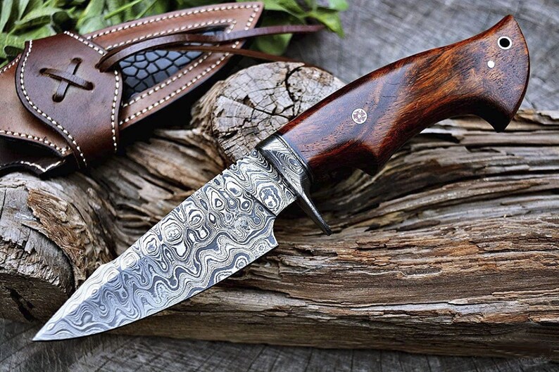 Handmade Damascus knife