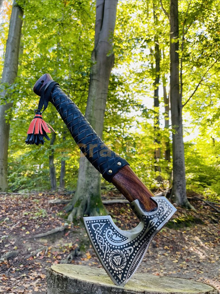 Top 5 Best Handmade Hunting Viking Axe in UK